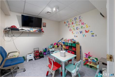 205 Oakbrook Lane Torrington CT 06790
