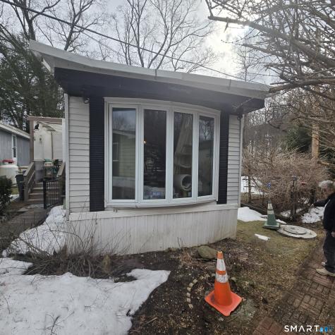4-8 Blueberry Lane Danbury CT 06810