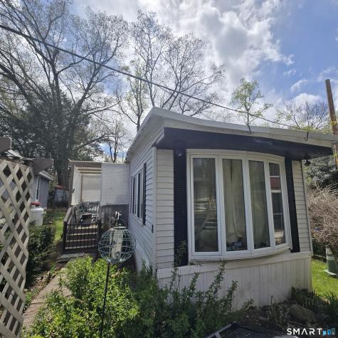 4-8 Blueberry Lane Danbury CT 06810