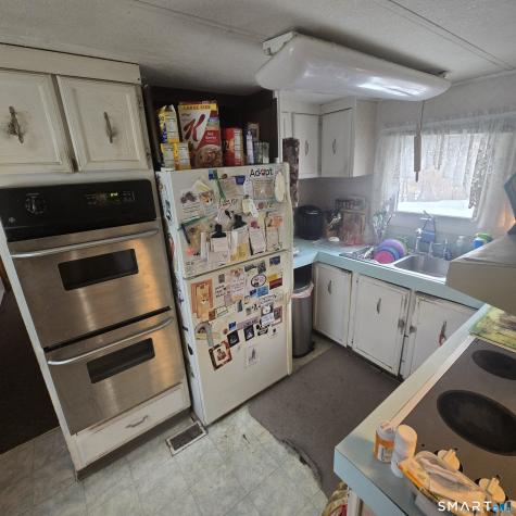 4-8 Blueberry Lane Danbury CT 06810