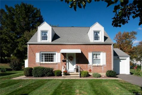 144 Clough Road Waterbury CT 06708