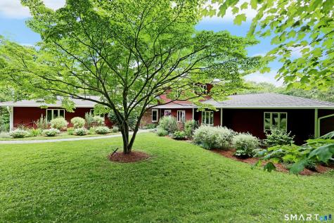 68 Bloomer Road Ridgefield CT 06877