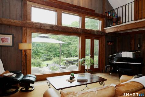 68 Bloomer Road Ridgefield CT 06877