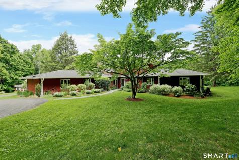 68 Bloomer Road Ridgefield CT 06877