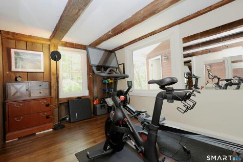 68 Bloomer Road Ridgefield CT 06877