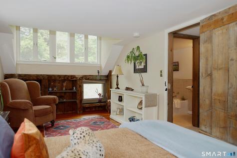 68 Bloomer Road Ridgefield CT 06877