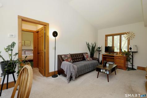 68 Bloomer Road Ridgefield CT 06877