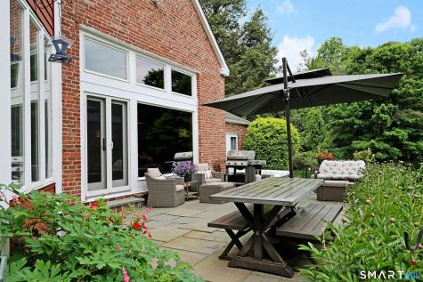 68 Bloomer Road Ridgefield CT 06877