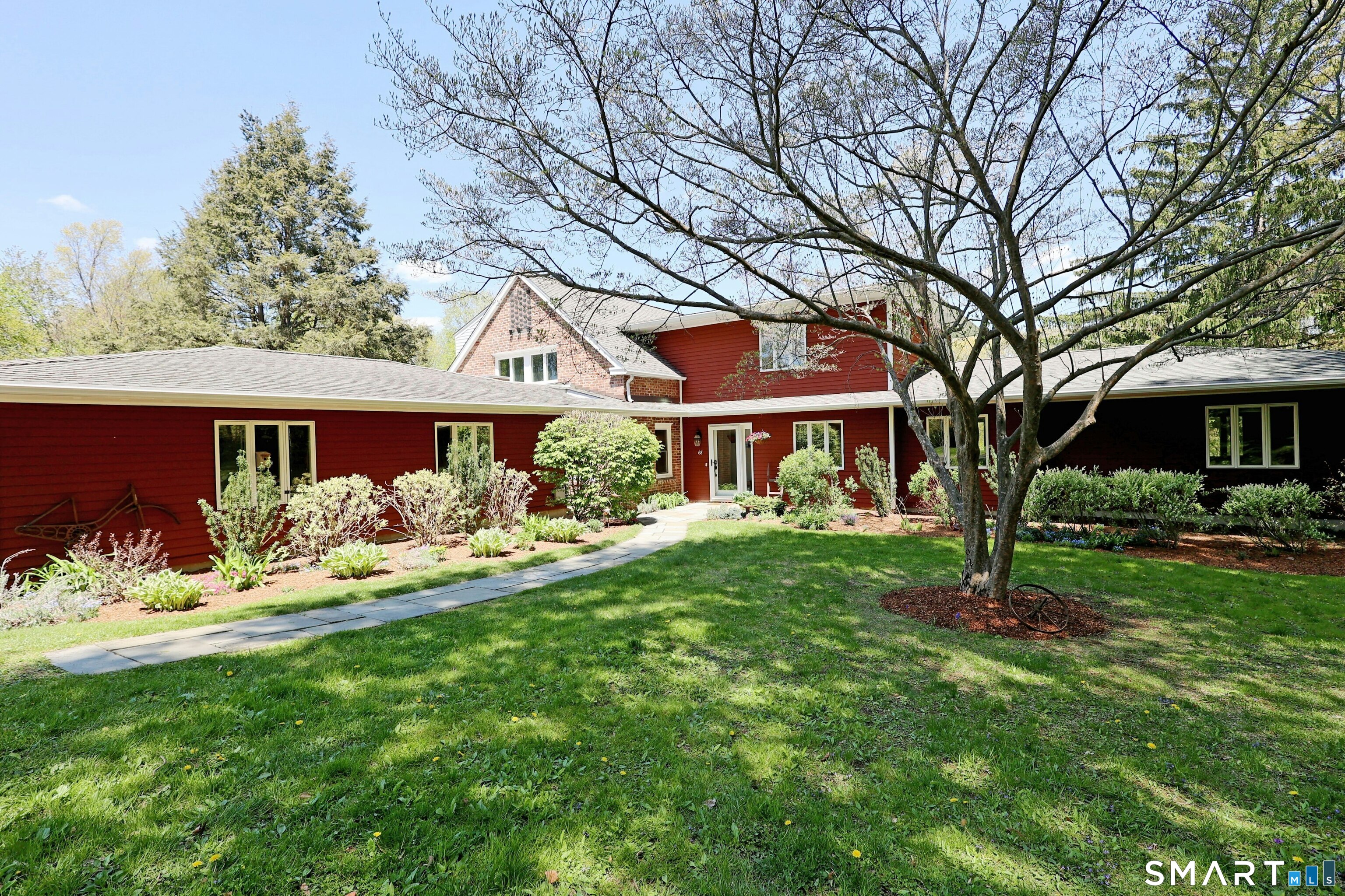 68 Bloomer Road Ridgefield CT 06877