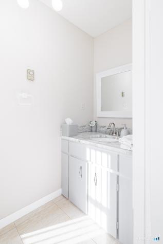 21 Fenbrook Road Old Saybrook CT 06475