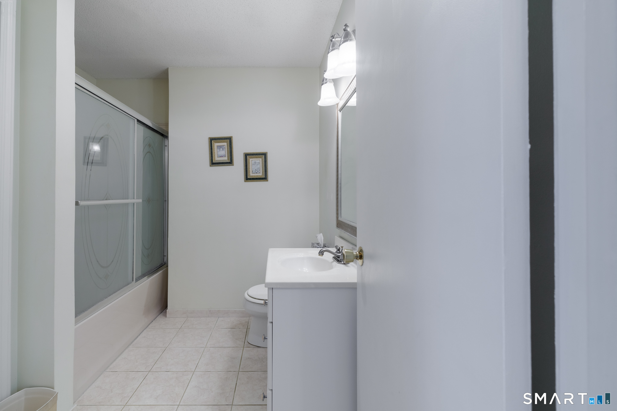 21 Fenbrook Road Old Saybrook CT 06475