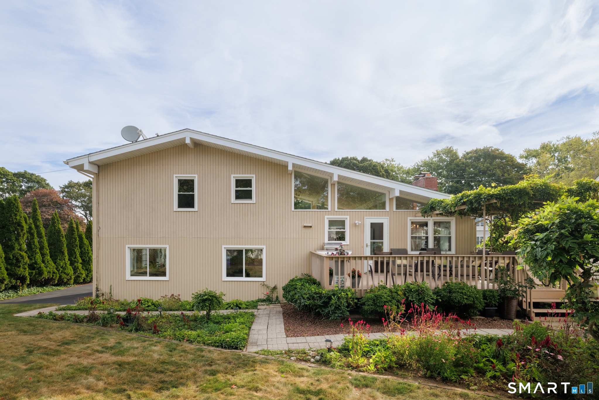 21 Fenbrook Road Old Saybrook CT 06475