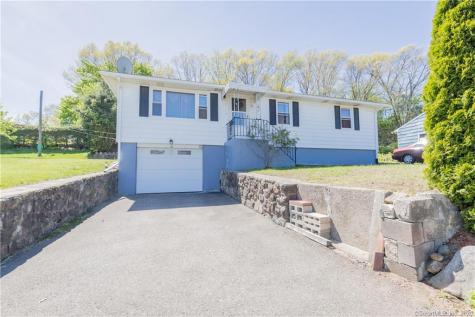 73 Hillcrest Avenue Waterbury CT 06705