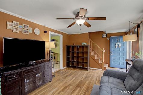 21 Carey Lane Norwich CT 06360