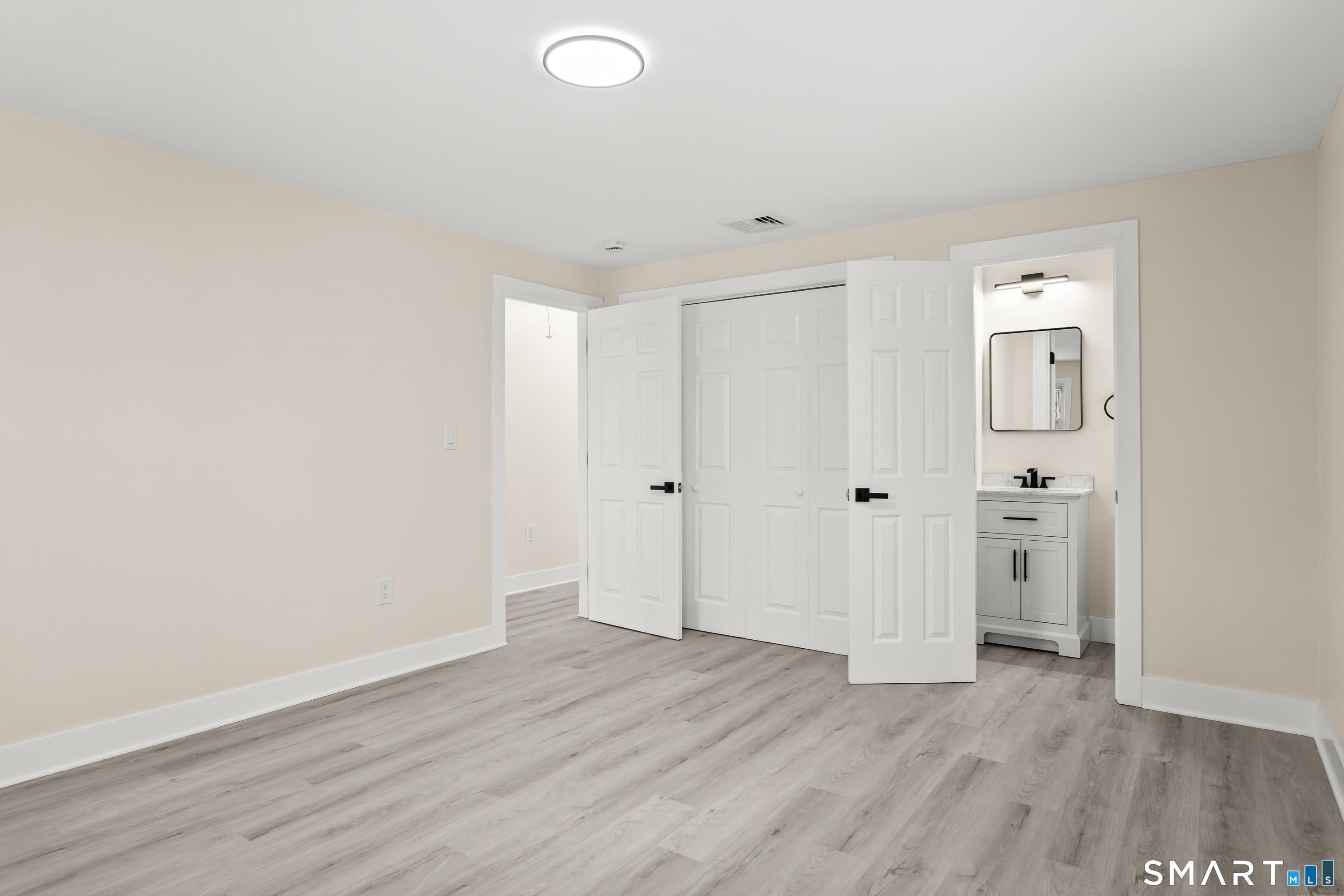 30 Patricia Court Ledyard CT 06335