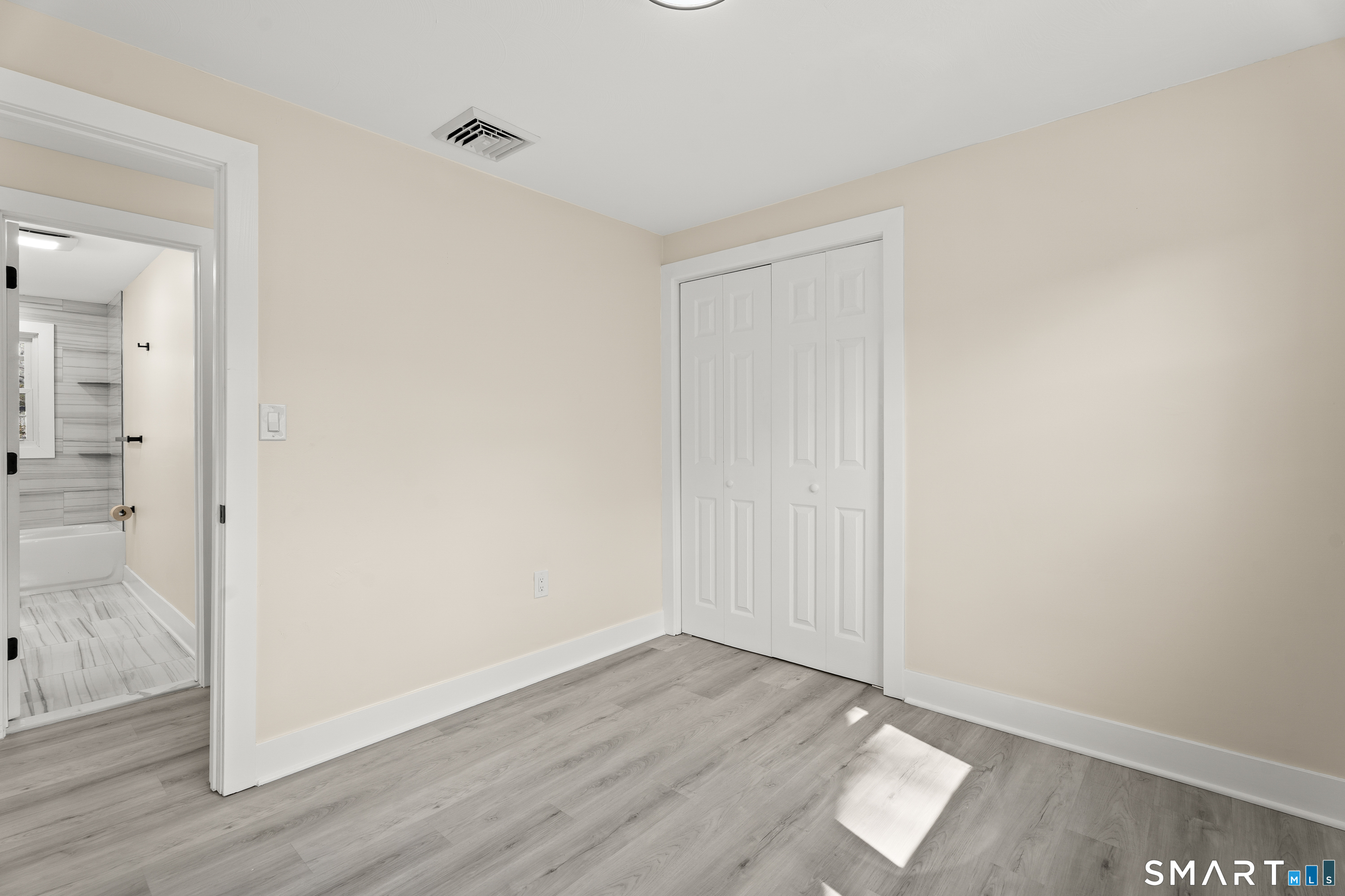 30 Patricia Court Ledyard CT 06335