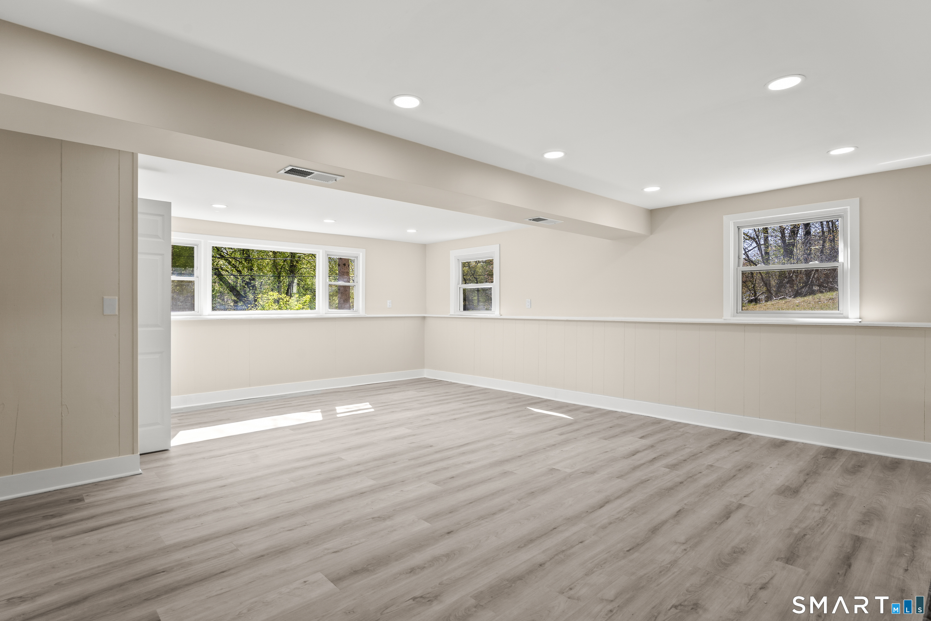 30 Patricia Court Ledyard CT 06335