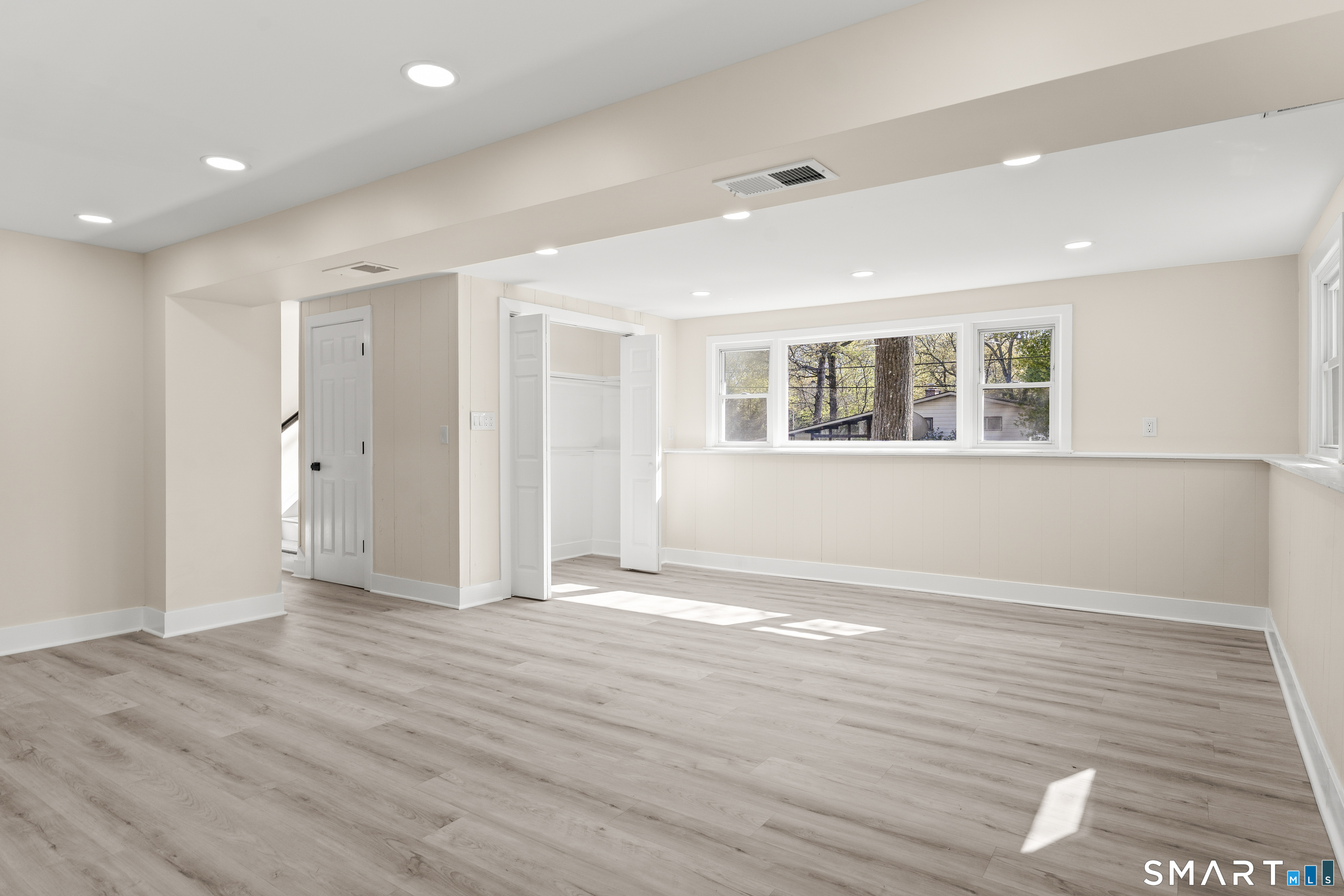 30 Patricia Court Ledyard CT 06335