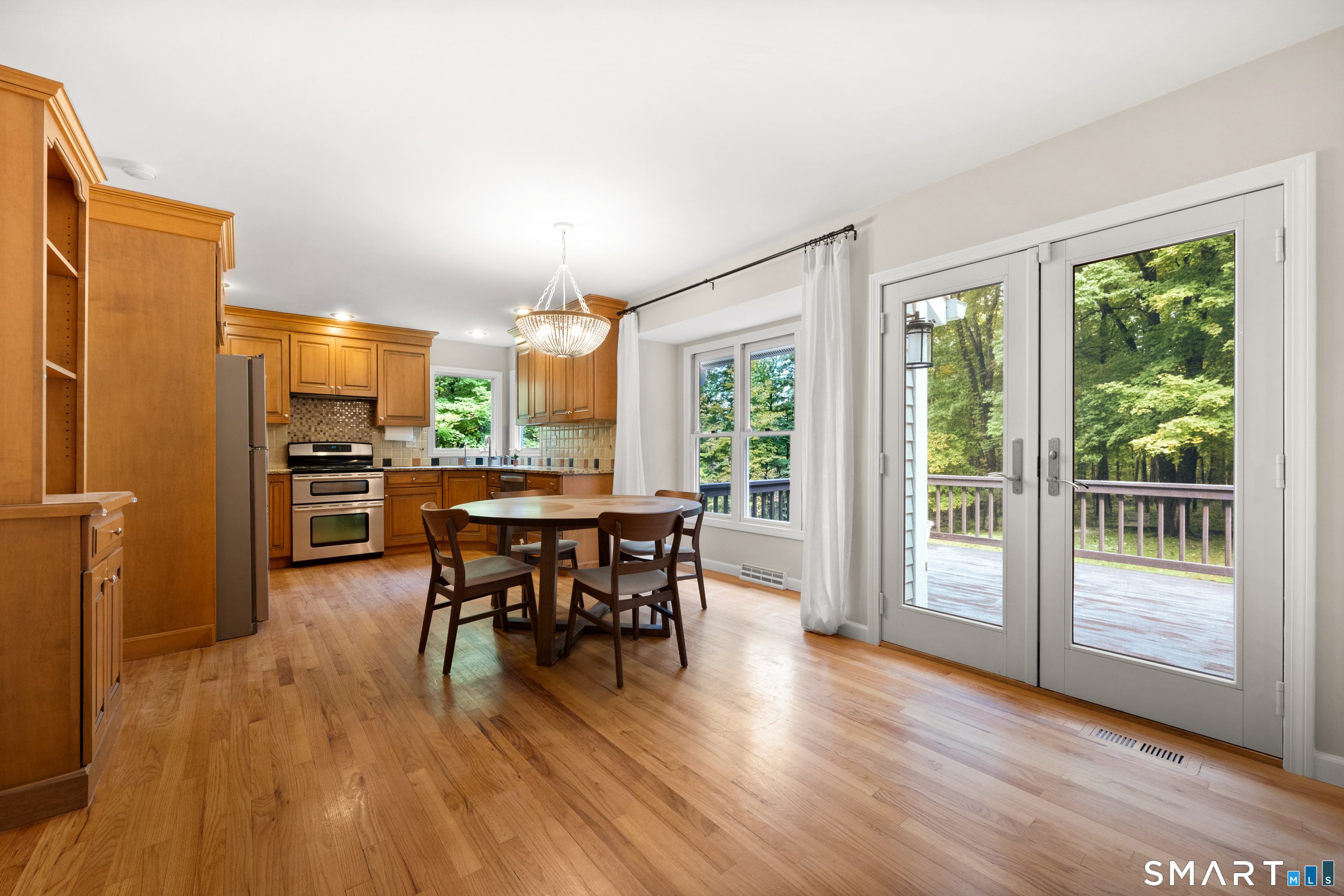 23 Lee Lane Redding CT 06896