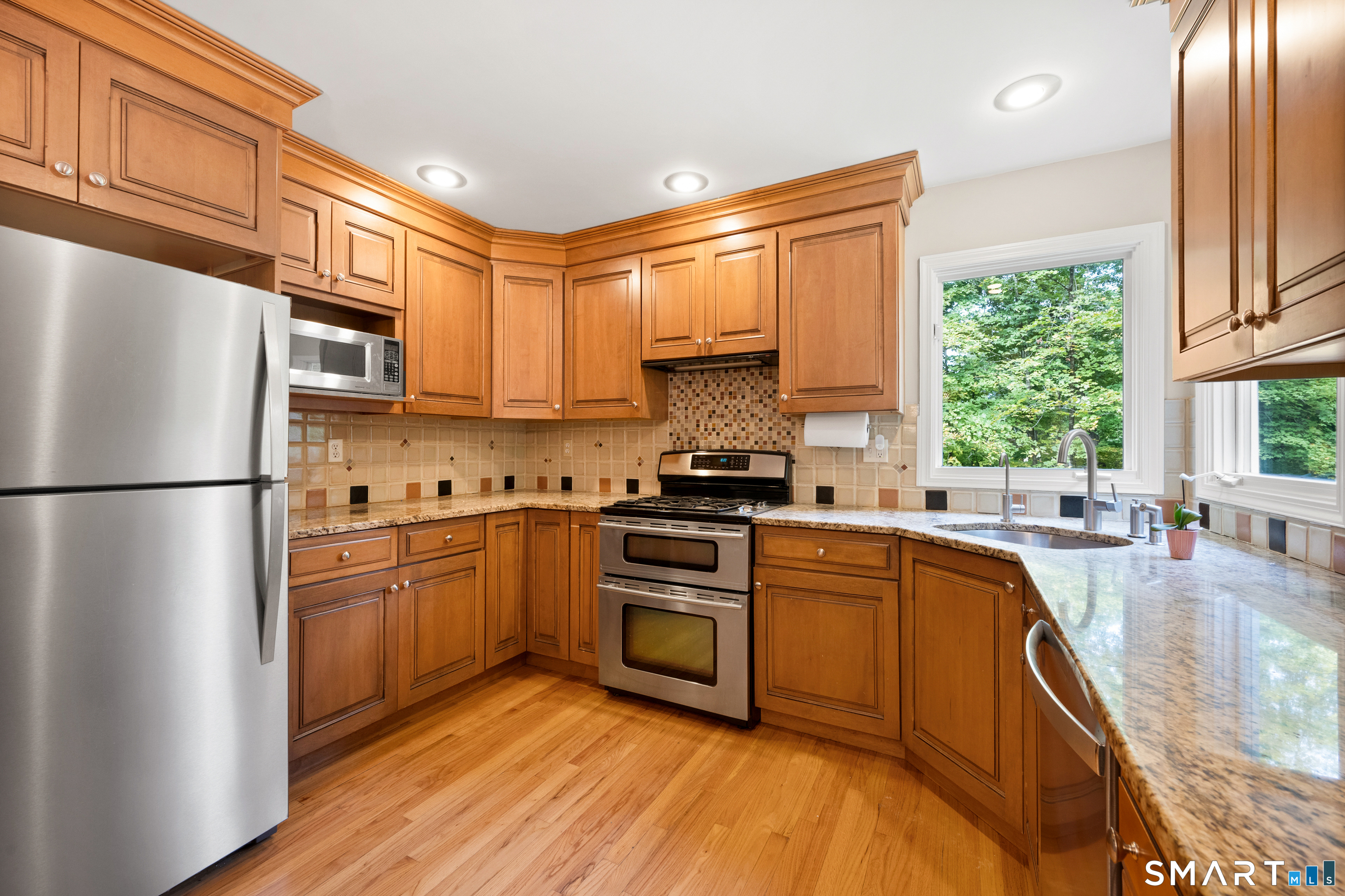 23 Lee Lane Redding CT 06896