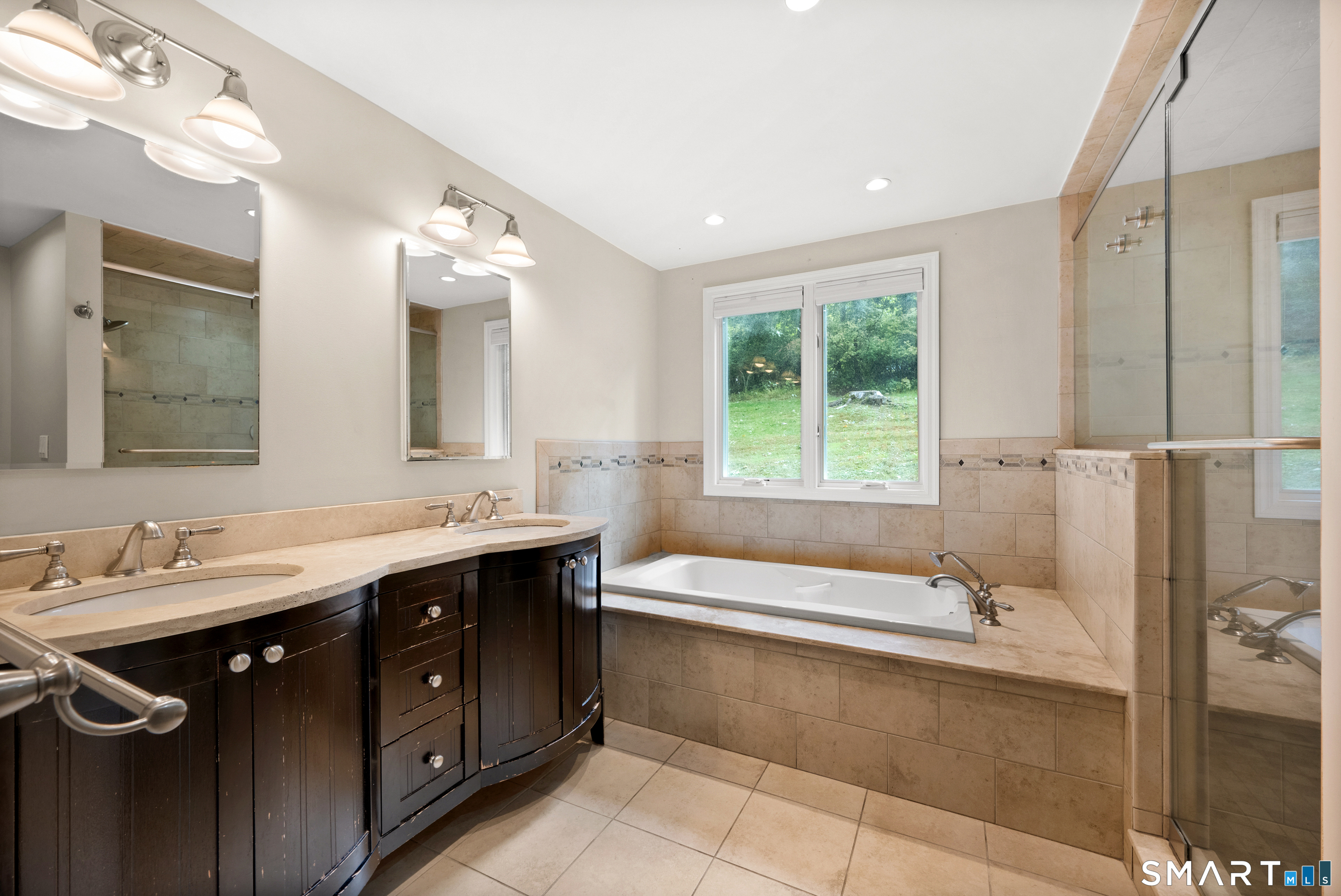 23 Lee Lane Redding CT 06896