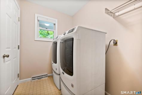23 Lee Lane Redding CT 06896