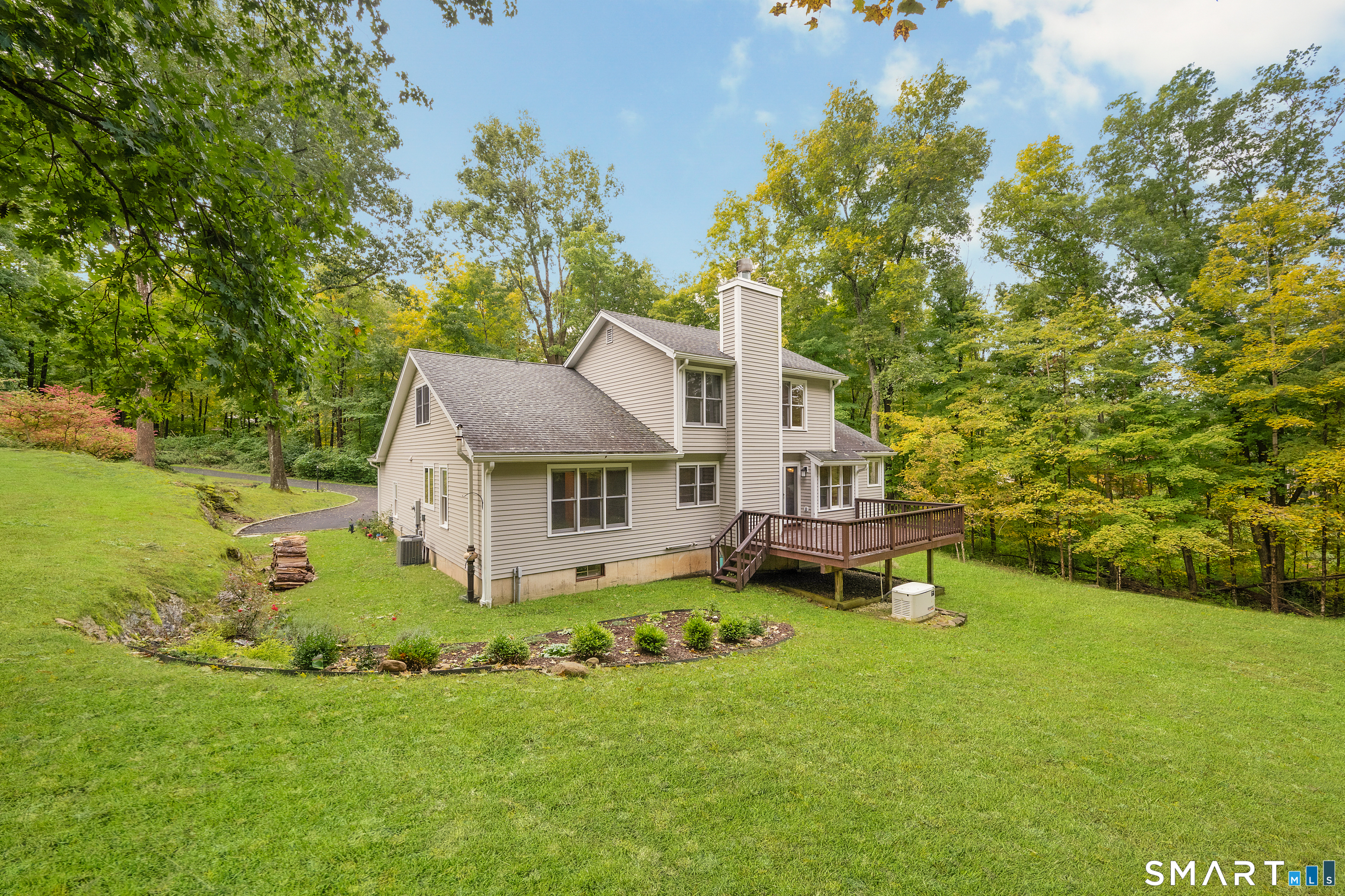 23 Lee Lane Redding CT 06896