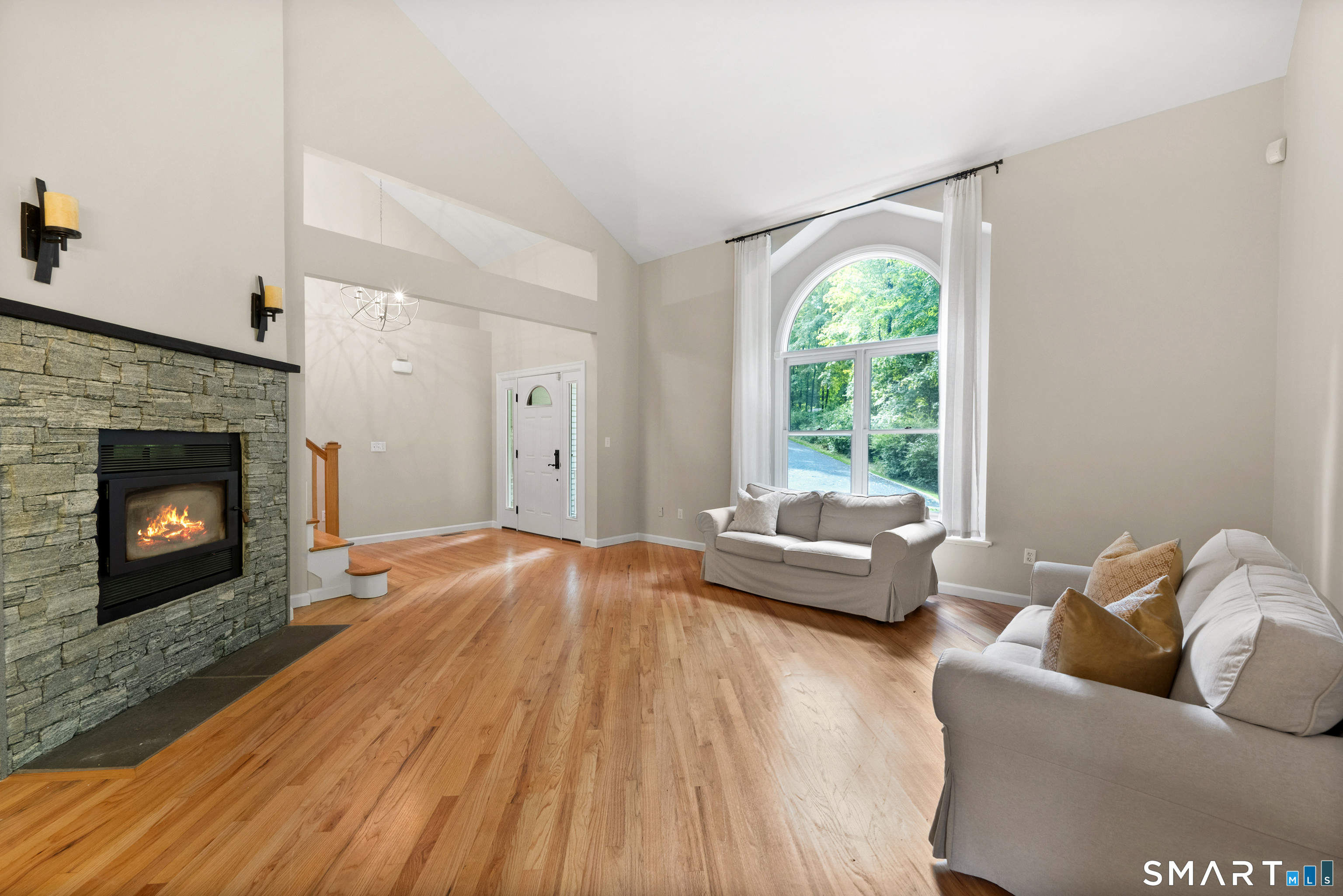 23 Lee Lane Redding CT 06896