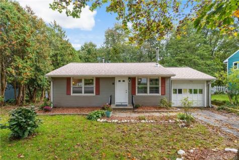 31 Carriage Drive Naugatuck CT 06770