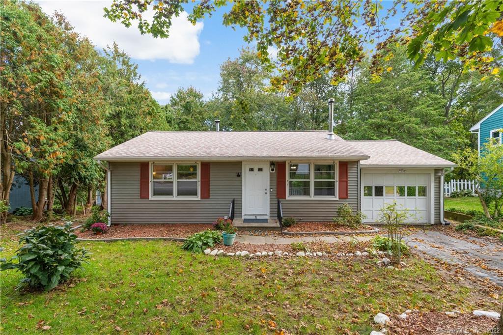 31 Carriage Drive Naugatuck CT 06770