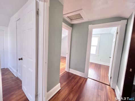 26 Crescent Street New London CT 06320