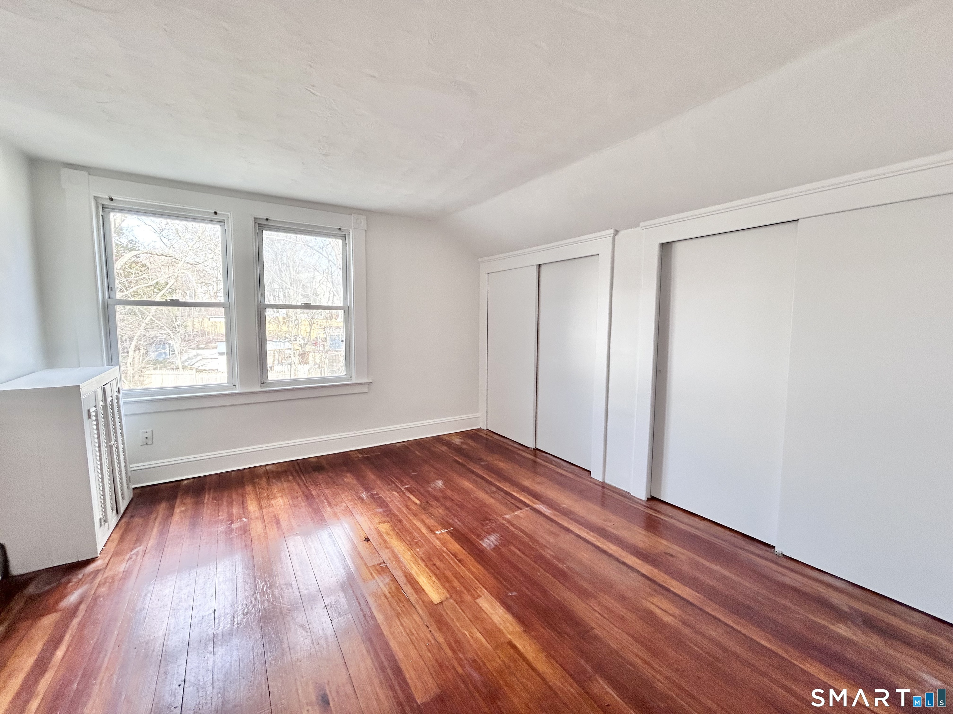 26 Crescent Street New London CT 06320