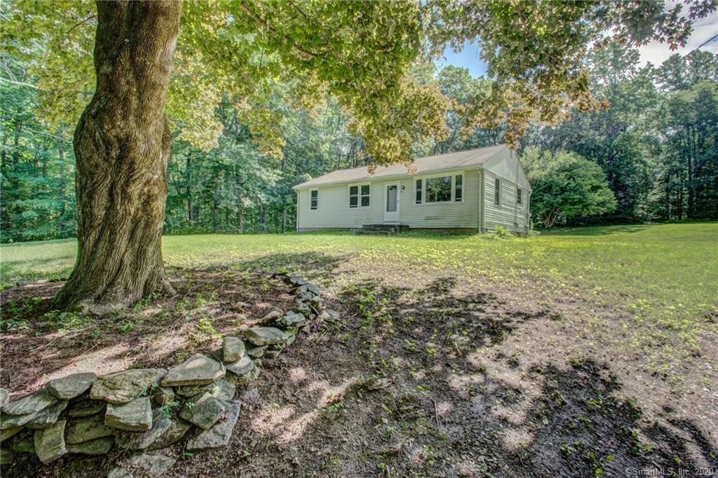 138 Clubhouse Road Lebanon CT 06249