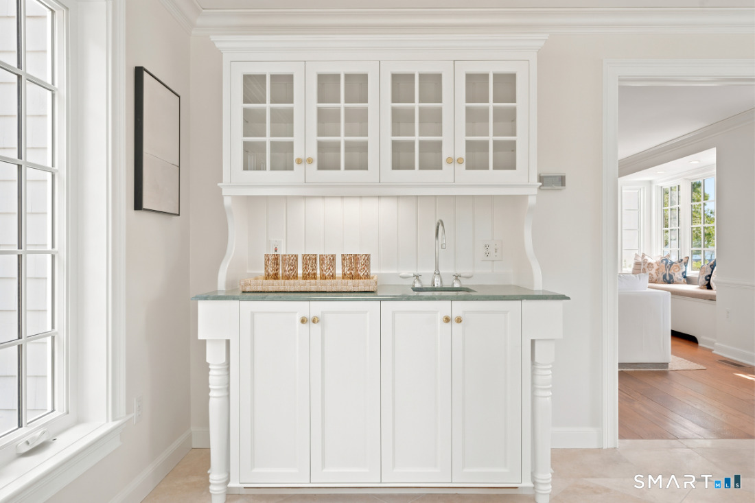 6 Gray Lane Westport CT 06880