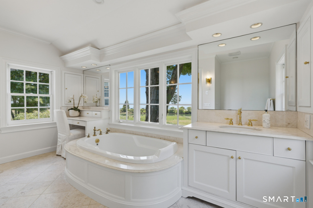 6 Gray Lane Westport CT 06880