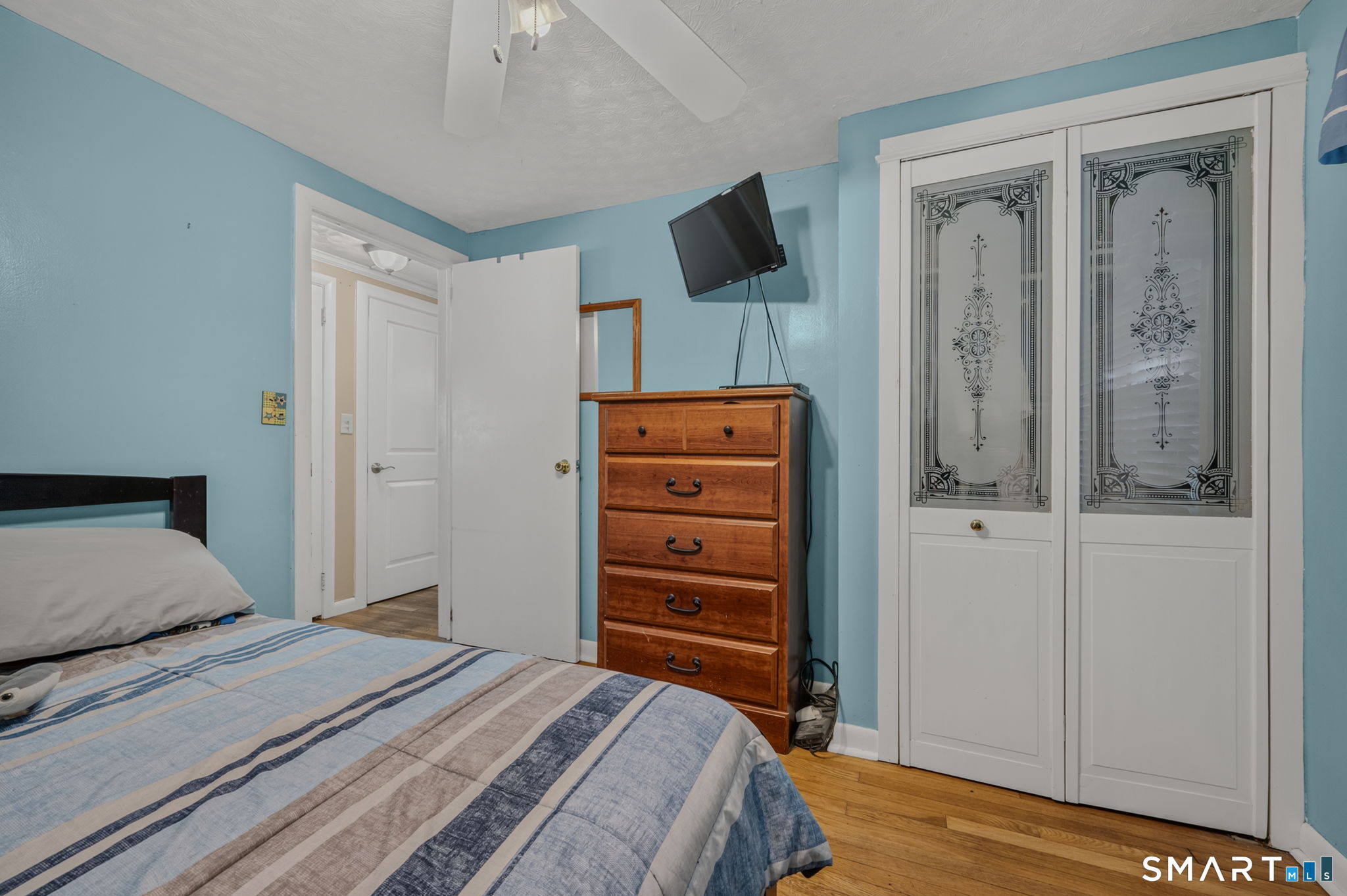 15 Linda Avenue Montville CT 06382