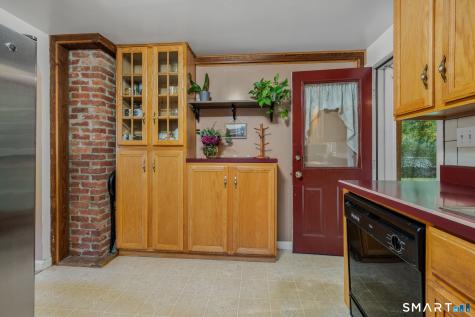 15 Linda Avenue Montville CT 06382