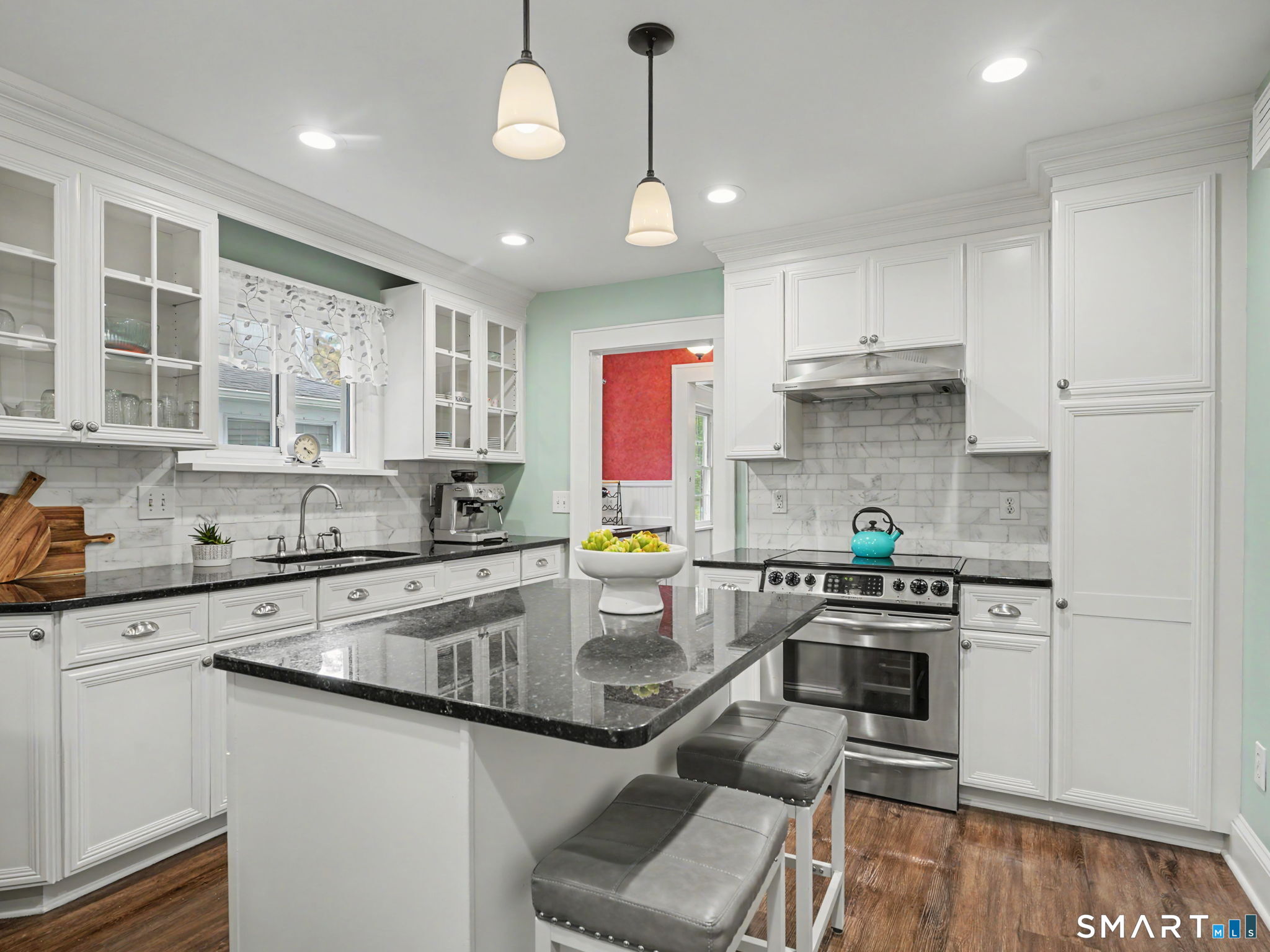 36 Brooklawn Parkway Fairfield CT 06825