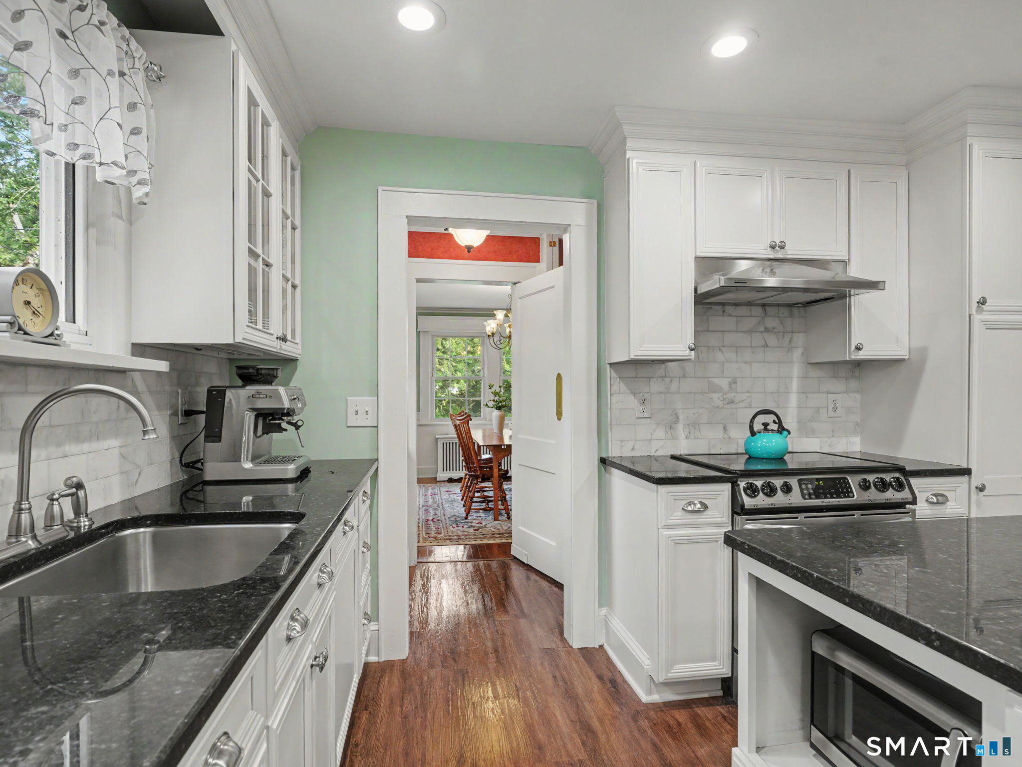 36 Brooklawn Parkway Fairfield CT 06825