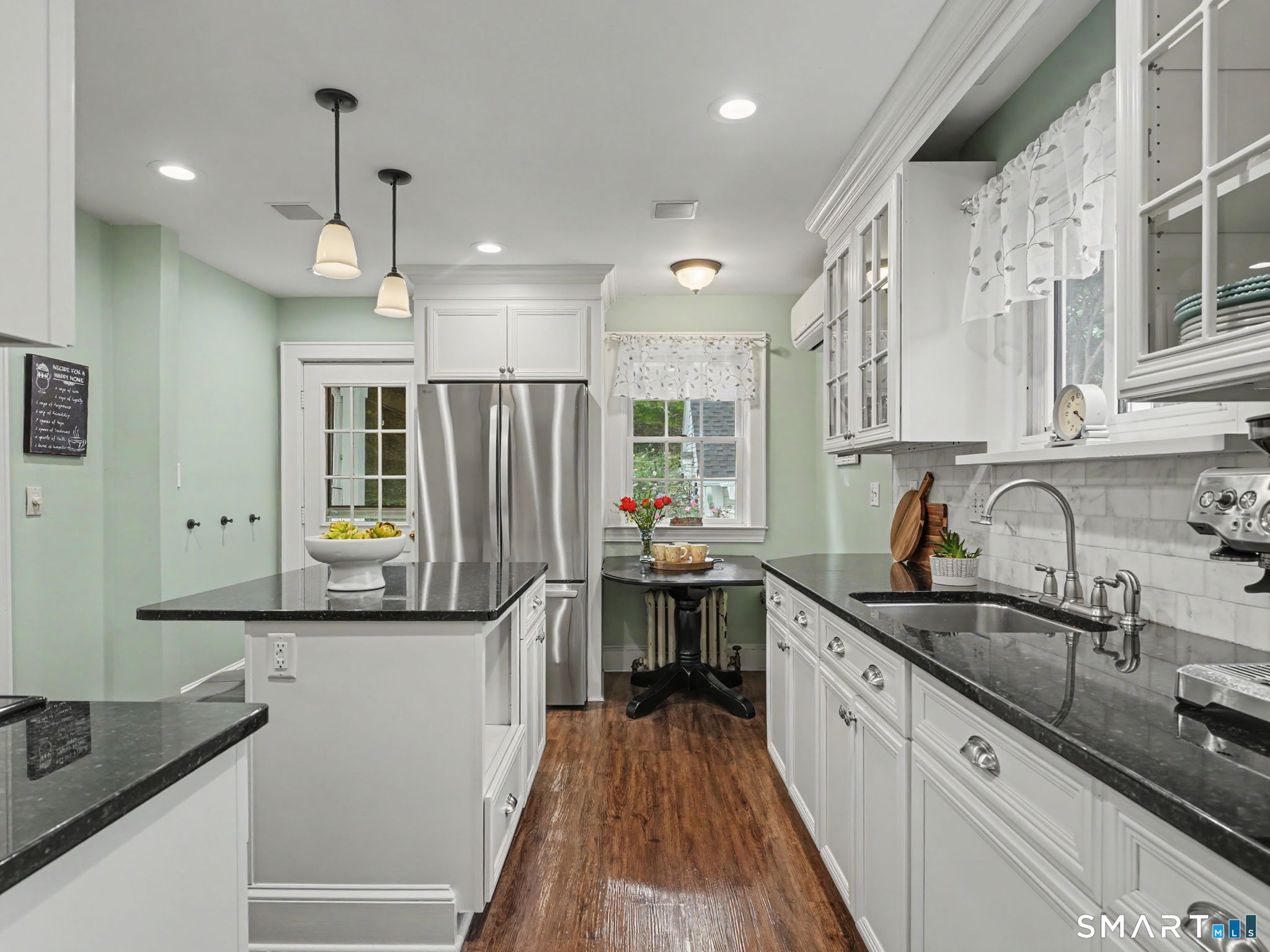 36 Brooklawn Parkway Fairfield CT 06825