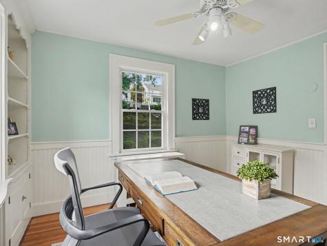 36 Brooklawn Parkway Fairfield CT 06825