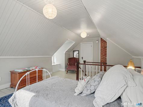 36 Brooklawn Parkway Fairfield CT 06825