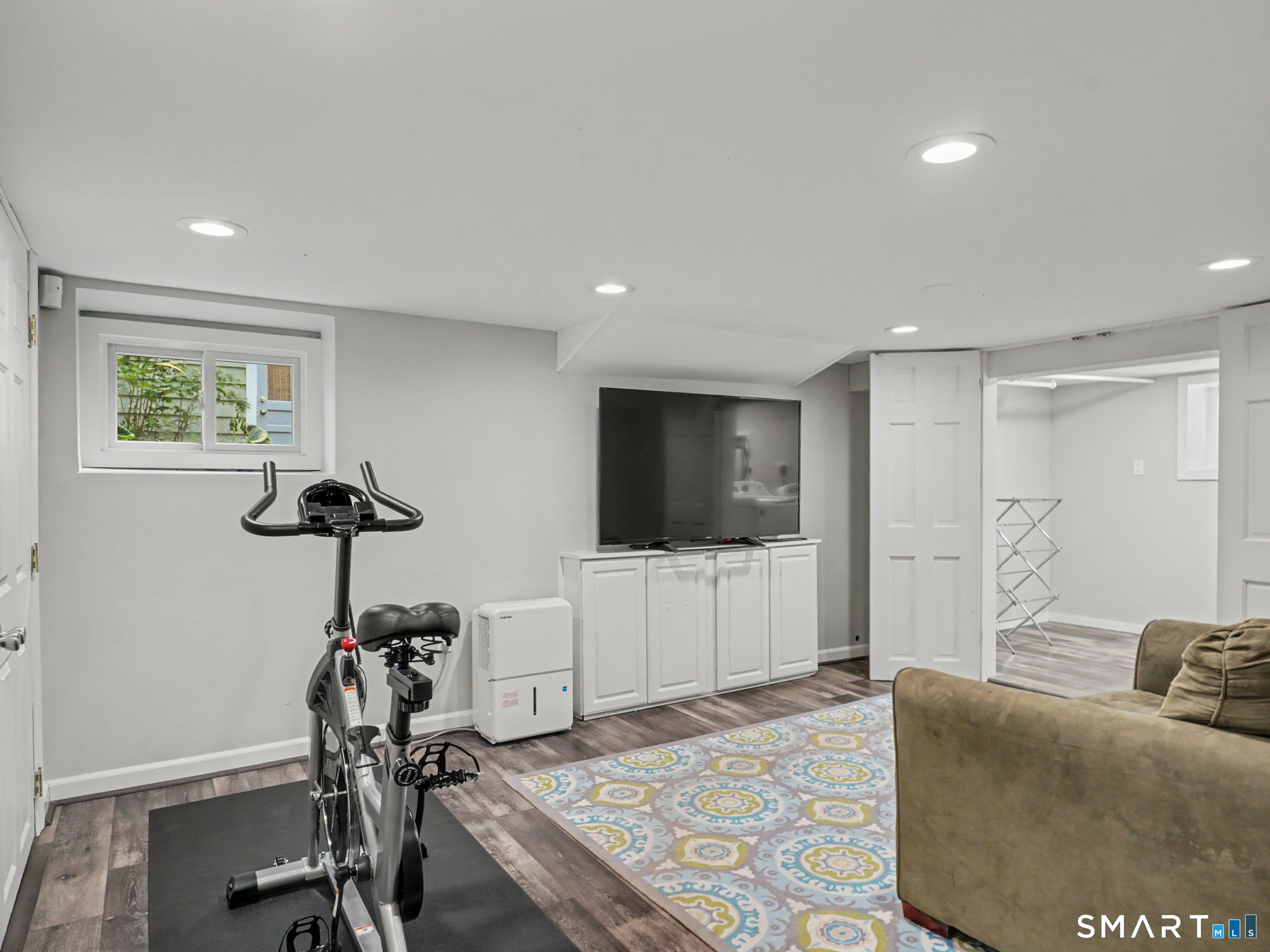 36 Brooklawn Parkway Fairfield CT 06825
