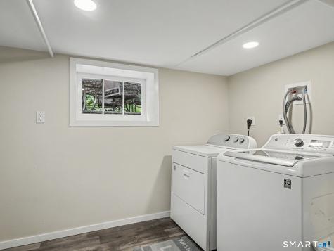36 Brooklawn Parkway Fairfield CT 06825