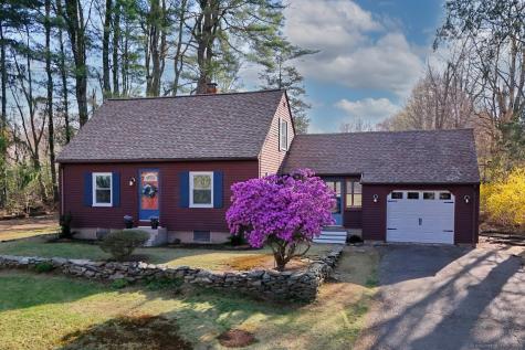 64 Tartia Road East Hampton CT 06424