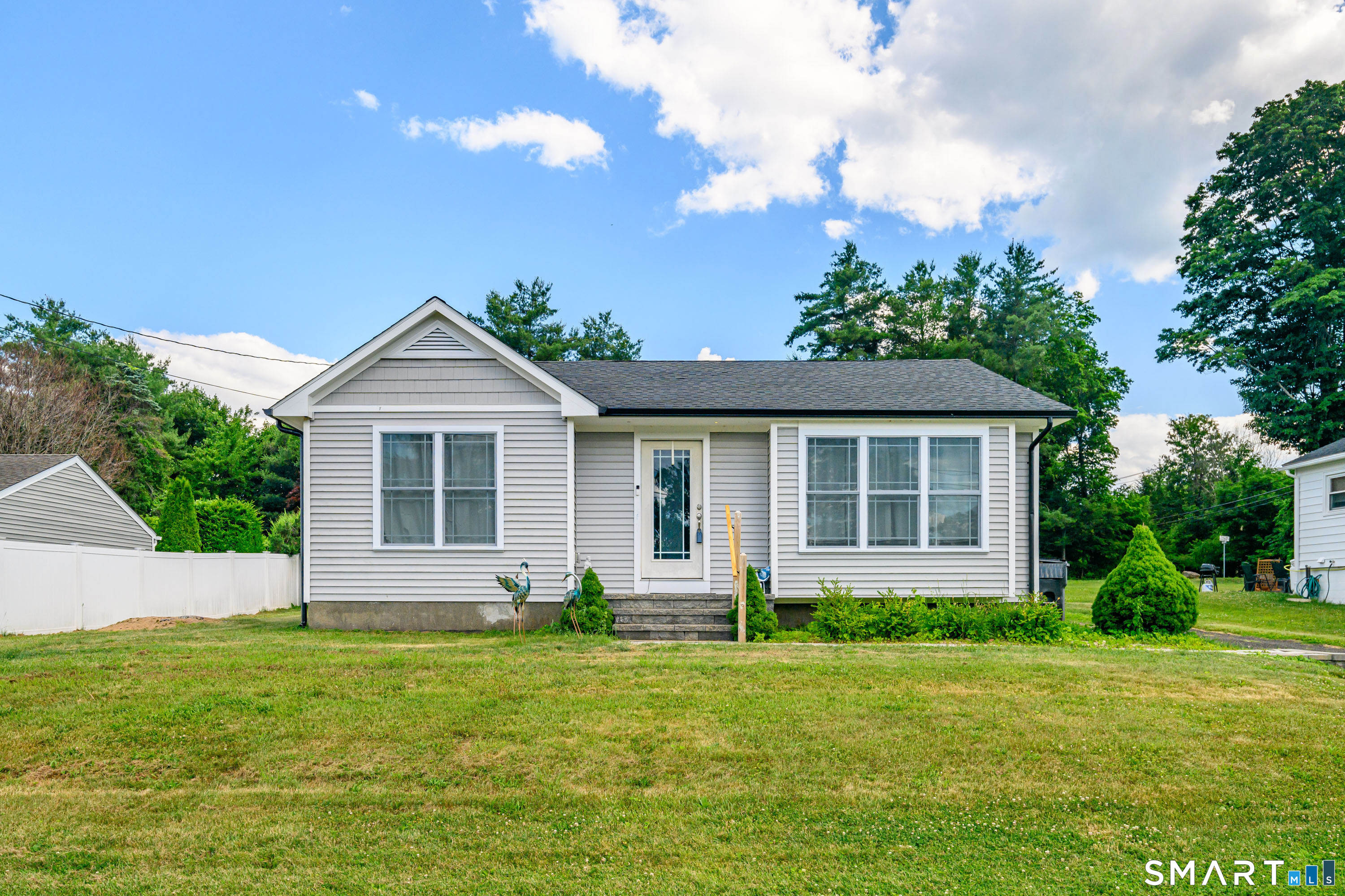 2 Penney Lane New Fairfield CT 06812