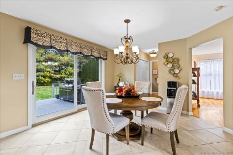 32 Justine Drive North Haven CT 06473