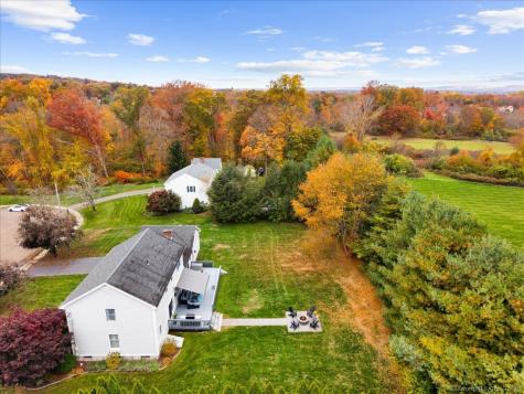 32 Justine Drive North Haven CT 06473