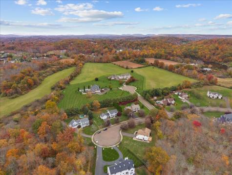 32 Justine Drive North Haven CT 06473