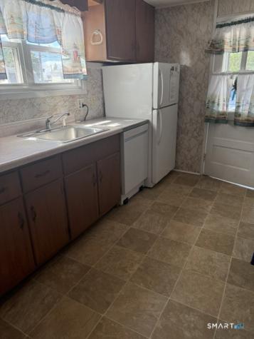 105 Shore Road Clinton CT 06413